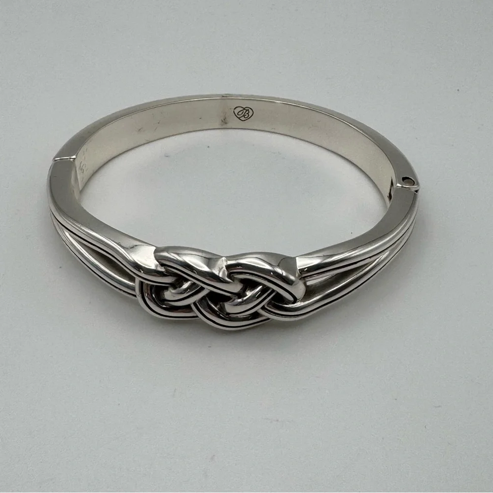 Brighton Interlok Celtic Knot Hinged Silver Bangle Bracelet NEW - Picture 3 of 5
